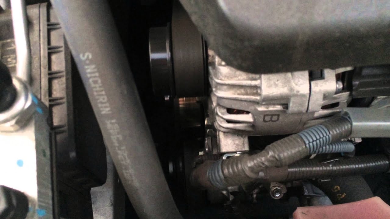 2014 Toyota Corolla Water Pump Noise - YouTube