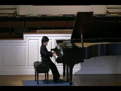 Albert Gu (8) piano: S. Prokofiev Prelude in C Maj...