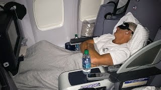 SLEEPING FIRST CLASS ON A PLANE!