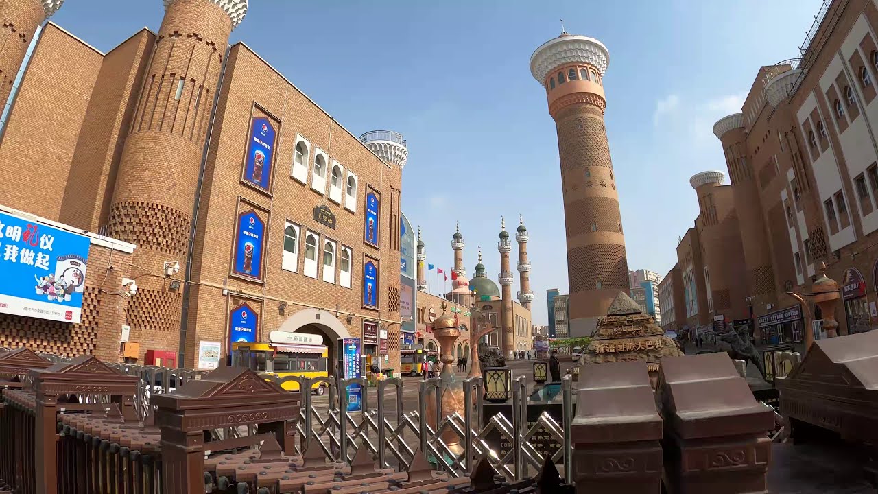 漫步新疆乌鲁木齐（2021.03.11） Walking in Urimuqi City Xinjiang Province