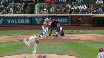 PHI@NYM: Utley crushes long RBI double to center