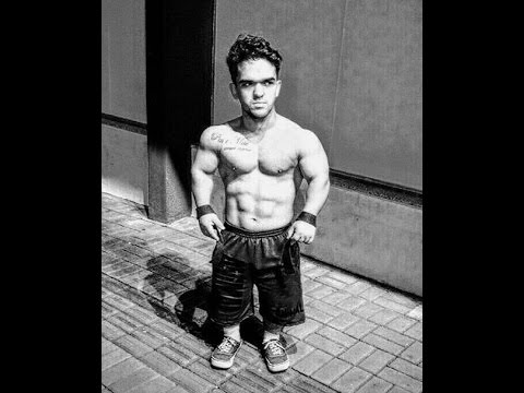 Midget Bodybuilder - The Little Giant - YouTube