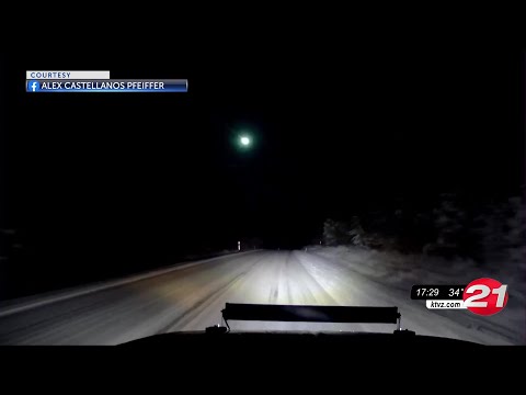 Dashcam catches falling meteor near La Pine