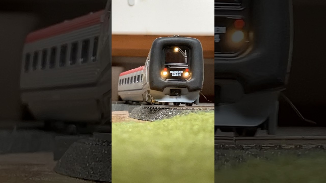 Dekas Kustpilen Y2 Modelltåg. 