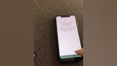 Pocophone F1 One Handed Mode