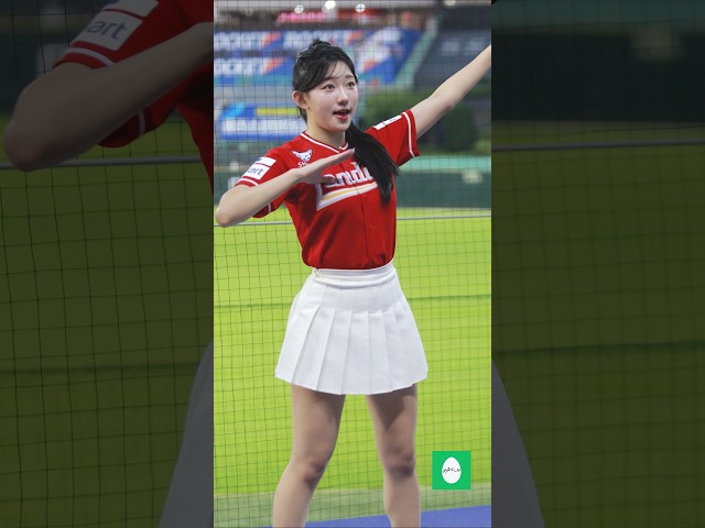 260724 SSG 랜더스 이지원 치어리더 박성한 응원가 4k 직캠