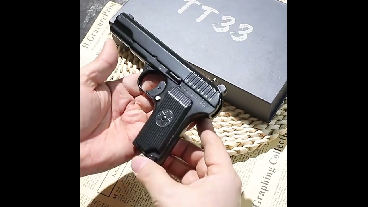 1:2.05 Tokarev TT‑33 Metal Toy Gun | Alloy Shell‑Ejecting Replica