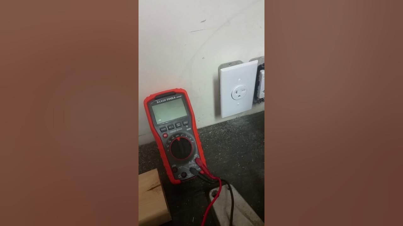 How to check 240v 620plug with a multimeter... YouTube