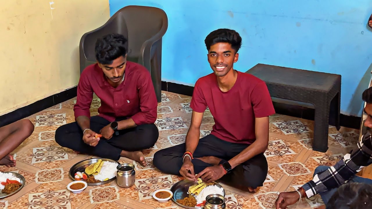 आज पूर्ण family सोबत जेवायला आलो मित्राच्या घरी 🥰 #marathi #family #vlog 