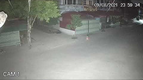 Camera ghi lại hình ảnh Bóng ma lúc nửa đêm