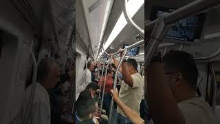 Las ventajas de viajar cuando no son horas pico ❤️😃