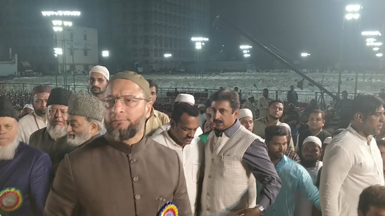 Darussalam Full public crowd  AIMPLB Members @ Tahafuz-e-Shariyat - YouTube