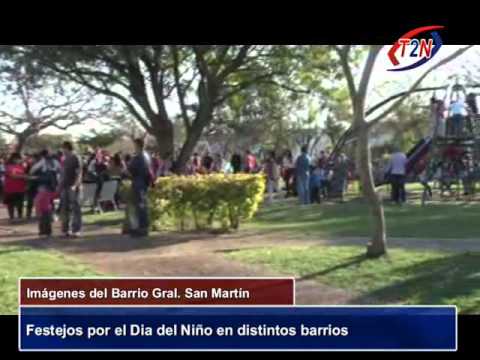 Festejos por el Dia del Niño en los distinto barrios - YouTube