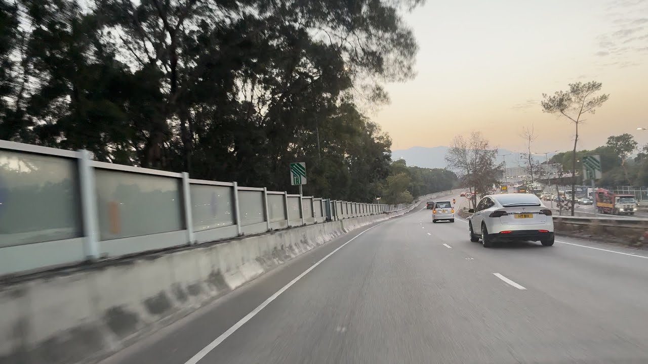 🚗 Hong Kong Evening Drive – Nam Sang Wai to Tuen Mun | 4K HDR | Lo‑Fi Chill Vibes 🌇