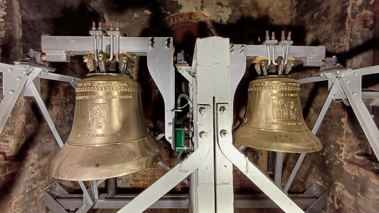 Owsiszcze - Dzwony kościoła pw. Najświętszego Serca Pana Jezusa