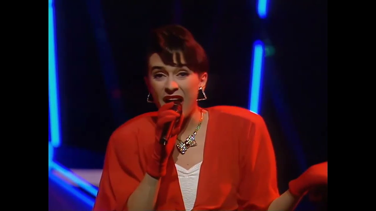 Riva - Rock me (Eurovision Song Contest 1989, YUGOSLAVIA) English