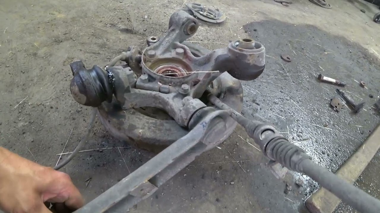 Разбираем подвеску Паджеро 3 и немного Грандиса