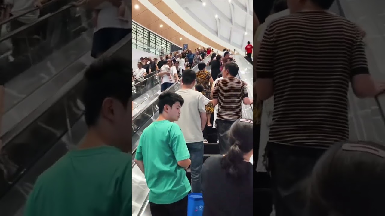 world's largest high-speed rail station in western China, Chongqing East Railway Station 🚉🇨🇳