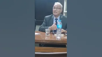 د صلاح السروي بداية المسرح اليوناني القديم ديونيسوس إله الخمر 