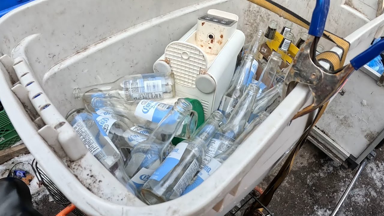 Christmas Day collecting empties ￼