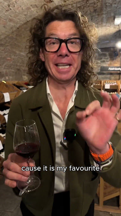 WHAT DOES 💸£20💸 GET IN A 200 YEAR OLD 🤑🍷WINE SHOP🍷🤑?