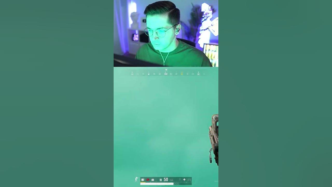 усик наказал