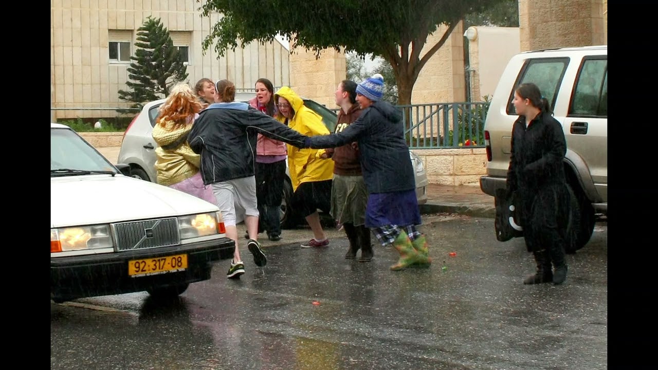 Purim medley from Stolin and Karlin II | 2 ניגוני פורים מחצרות סטולין וקרלין