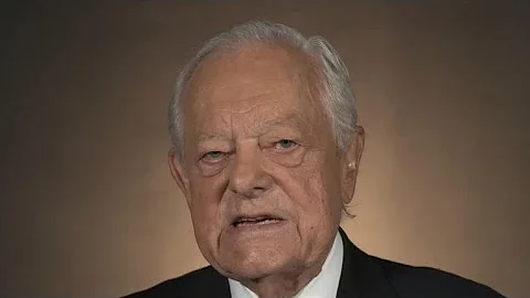 Bob Schieffer on the moment that stunned the 1980 ...