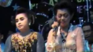 BANGBUNG HIDEUNG jaipong Sinar Muda ~ lagu sunda jaipongan
