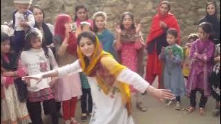 Zam zam bya razam saba ta | Ghezal Inayat | Pashto song | Gilgiti dance