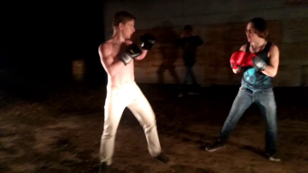 Drake Vs Logan - Backyard Boxing - YouTube