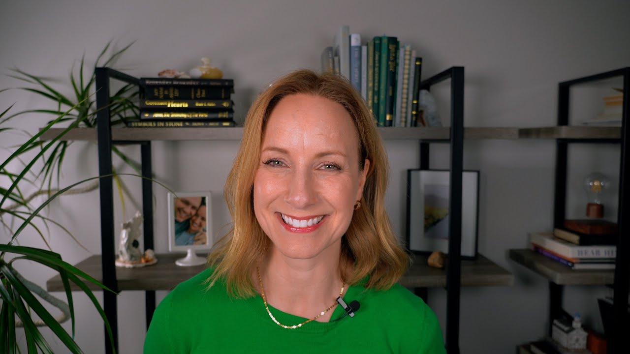 Book of Mormon [3 NEPHI 8-11] Insights with Maria Eckersley - YouTube