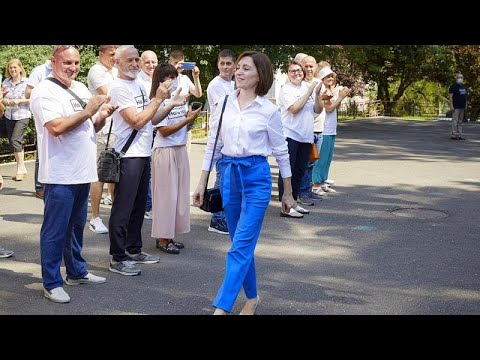 Vidéo: La Trompette Sonne En Roumanie. La Moldavie, L'Ukraine Et La Pologne Devraient Se Préparer - Vue Alternative