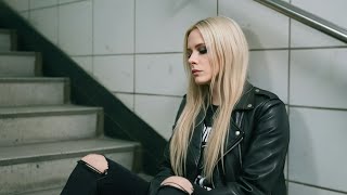 Download Lagu Avril Lavigne - When I Had Hope, I Had It All MP3