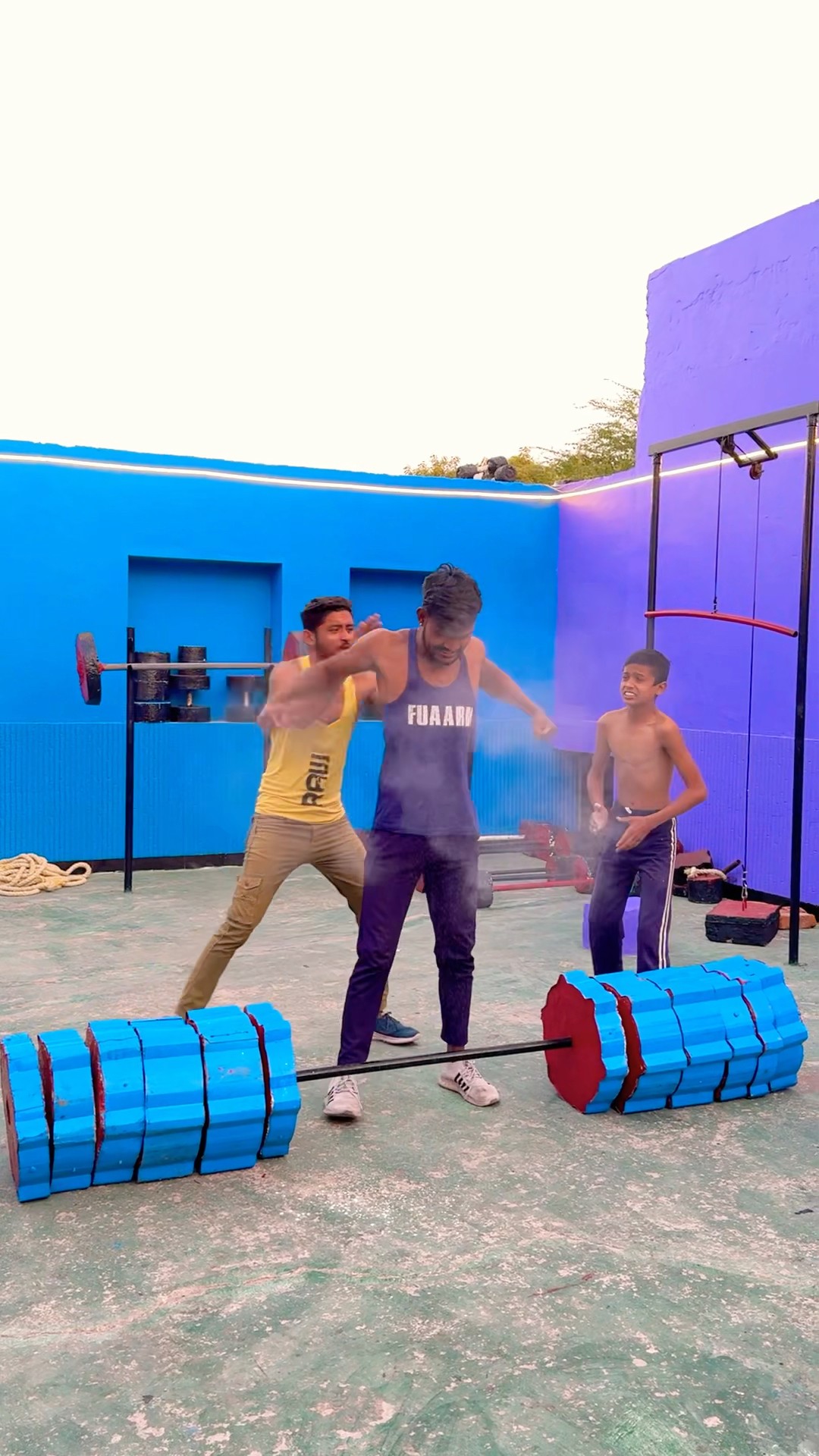 Kya Utha Payega ?? #shortvideo #comedy #funnyvideo