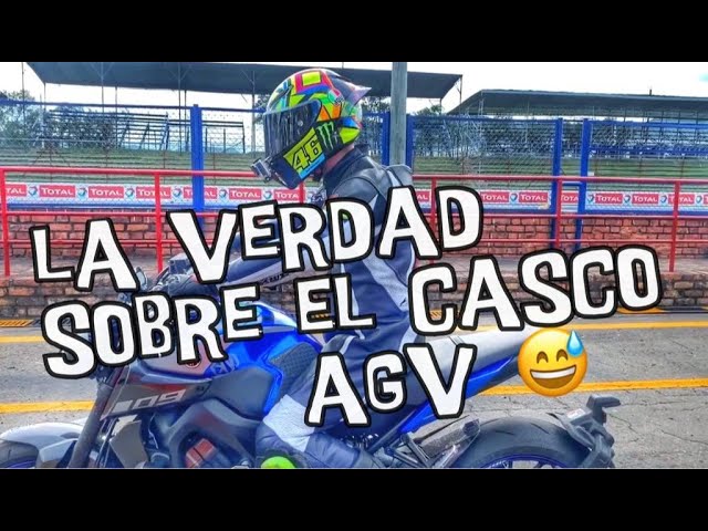 El pintoresco casco AGV de Valentino Rossi en los test de Malasia