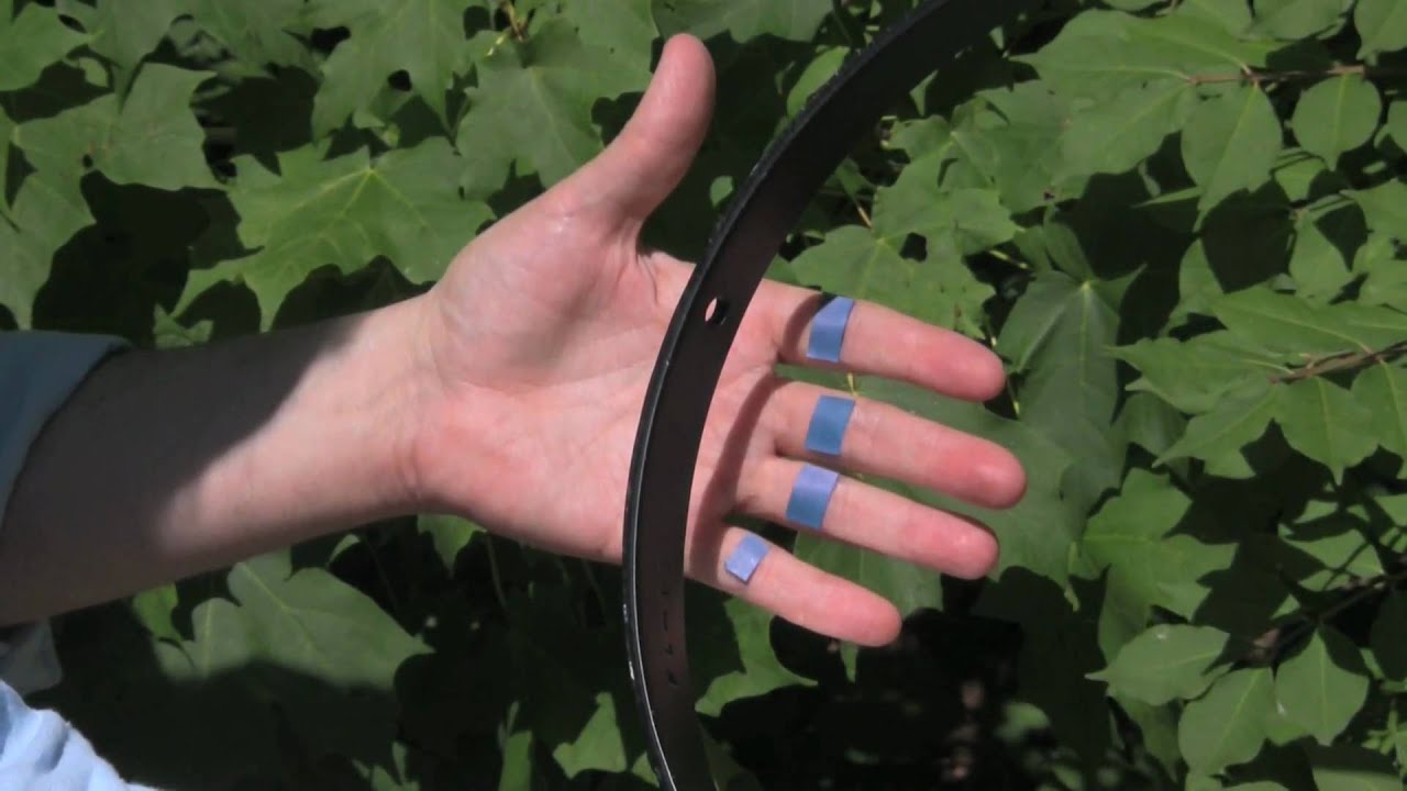 How to play the djembe the bass and the tone YouTube