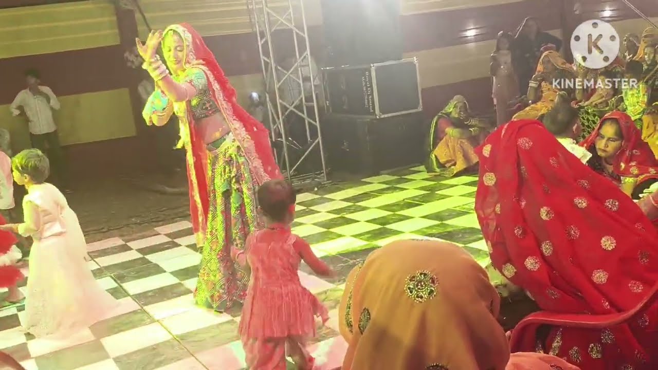 Sadi me damake dar dance video