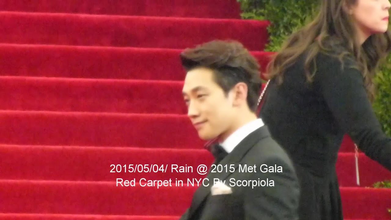 [Rain (Bi)비 Fancam]150504 Rain @ 2015 Met Gala Red Carpet in New York City (By Scorpiola)