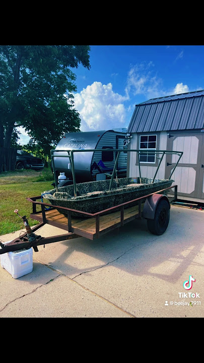 12’ Sundolphin with a 7.5 hp Mud Skipper Twister