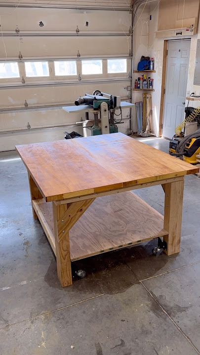 Heavy Duty Work Bench