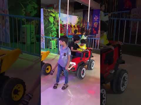 2017-07-25 Show Case Aura Cristina Geithner en Casino Life Insurgentes Song VI Si Una Vez