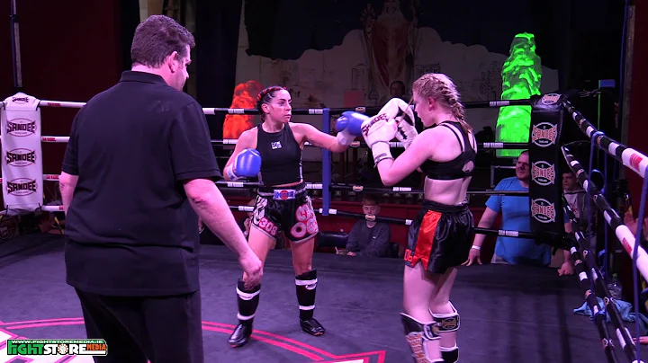 Laura Linehan vs Amy Byrne - Cobra Muay Thai Event 7