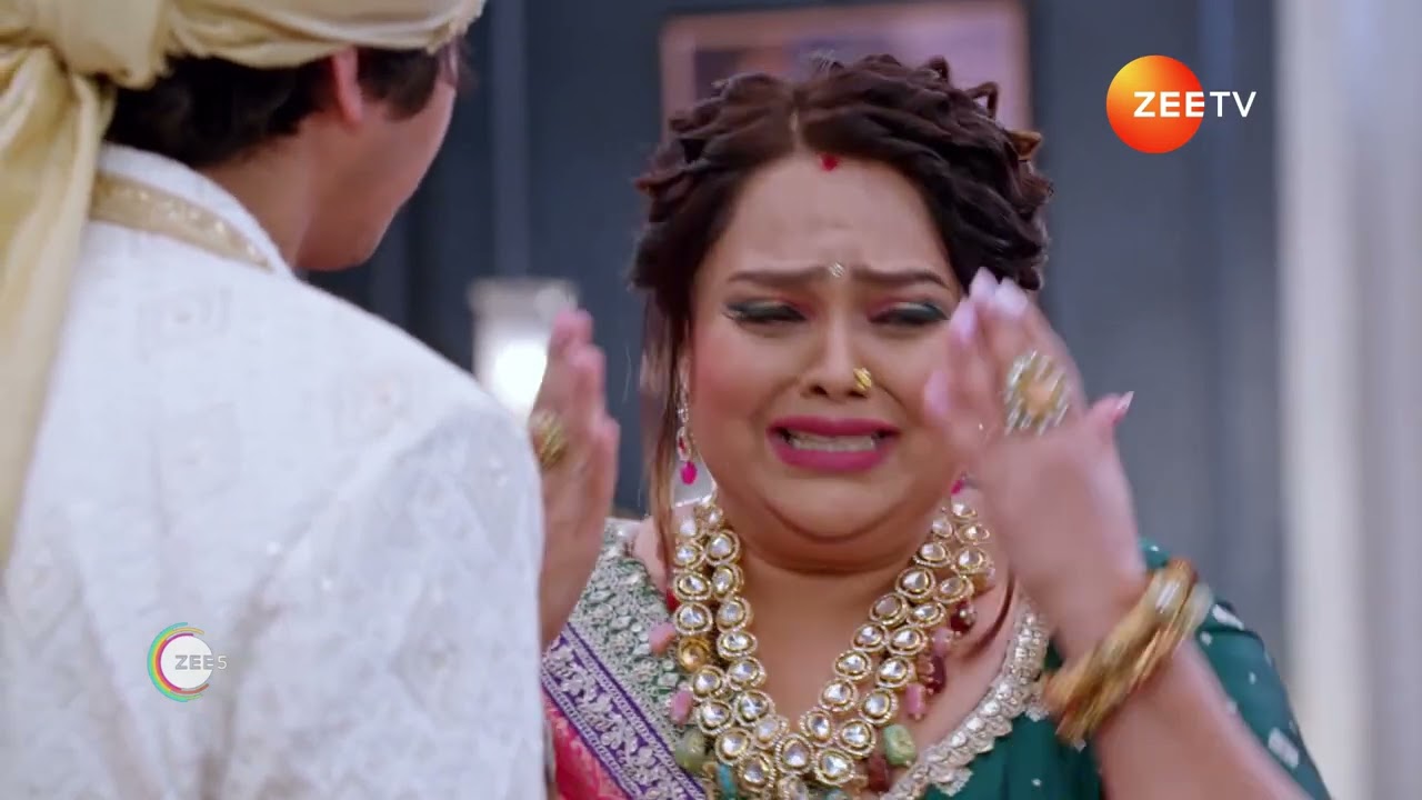 Kumkum Bhagya | Harsh's disguise narrowly avaoids getting exposed.