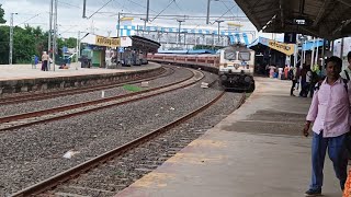 *22893 Sainagar Shirdi || Howrah SF Express Train