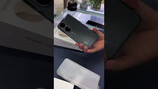 Unboxing Huawei P50E