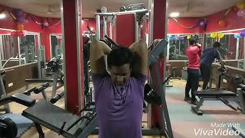 Superset. (overhead triceps extension or close grip hammer curl)
