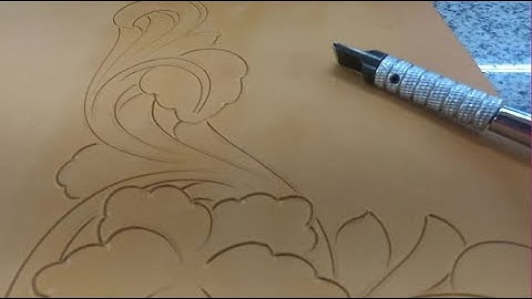 Introduction to Floral Carving: Using a Swivel Knife