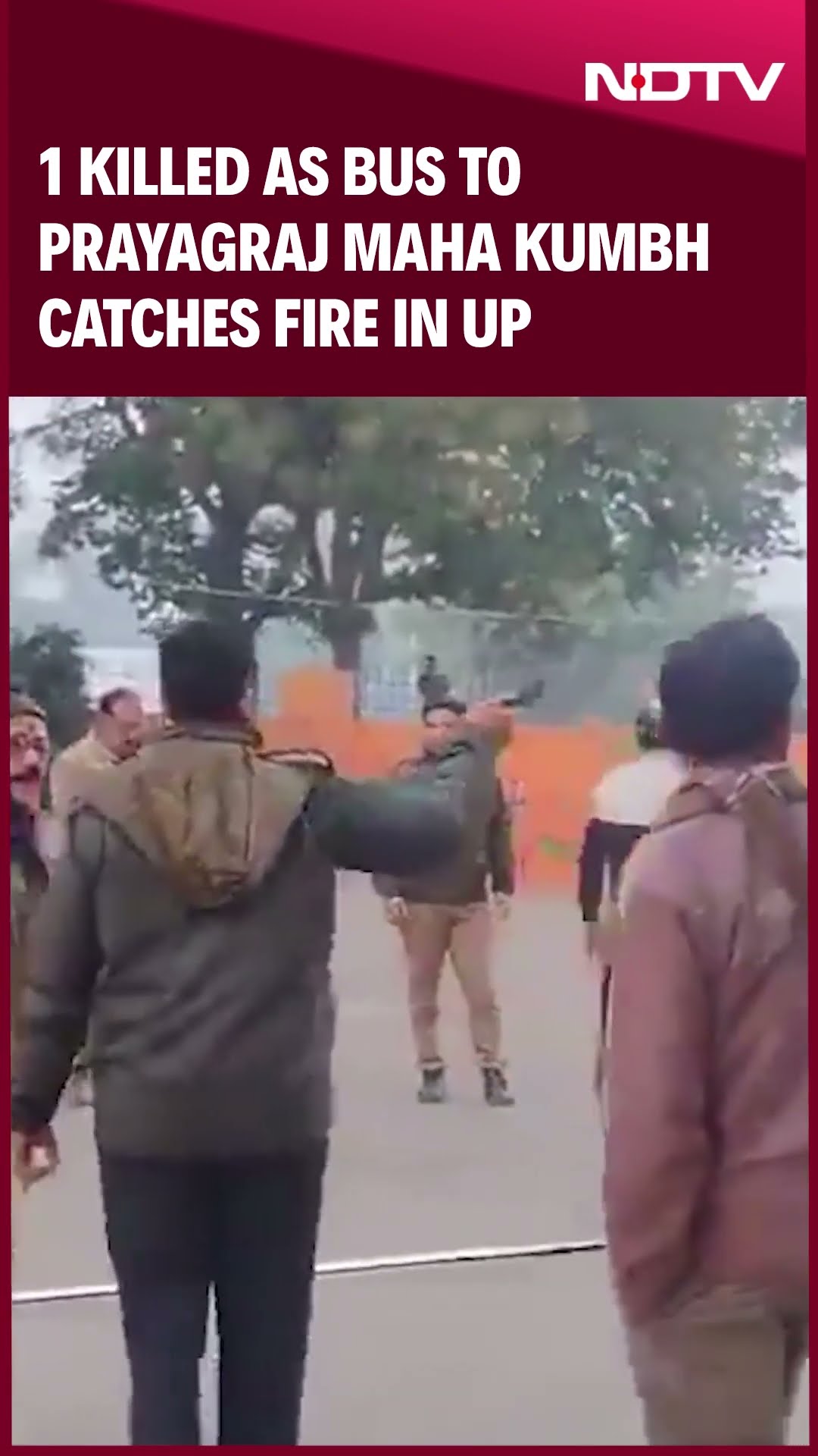1 Dead As Bus Carrying Pilgrims To Prayagraj Maha Kumbh Catches Fire In UP