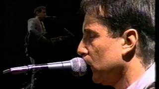 Video thumbnail of "Paul Simon Scarborough Fair Live 1992"